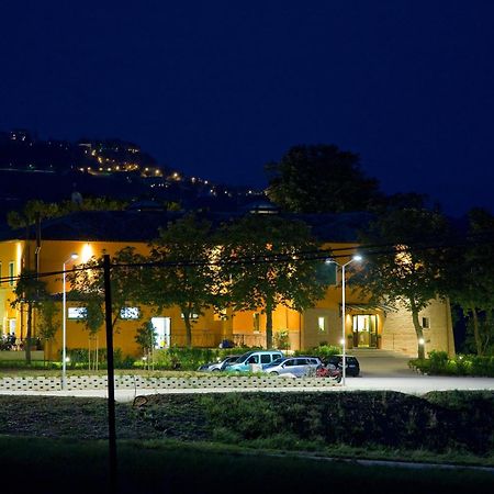 Relais Villa Fornari Camerino Esterno foto