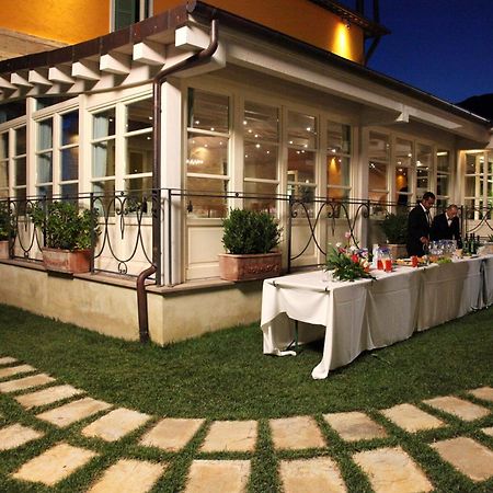 Relais Villa Fornari Camerino Esterno foto
