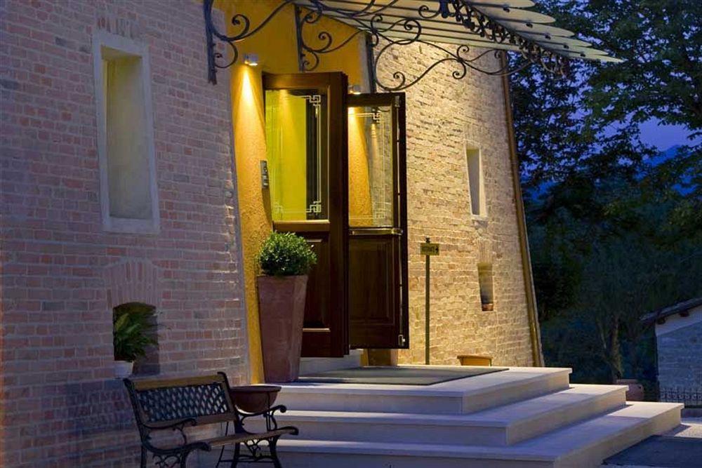 Relais Villa Fornari Camerino Esterno foto