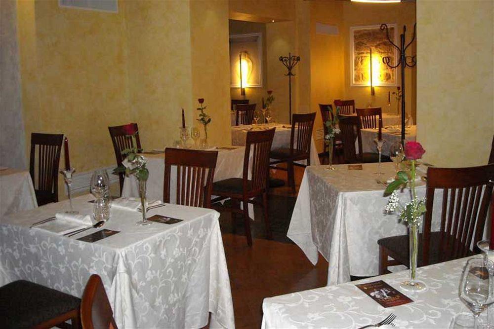 Relais Villa Fornari Camerino Esterno foto